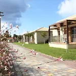 Ξενοδοχείο Niriides Luxury