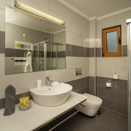 Niriides Luxury Hotel