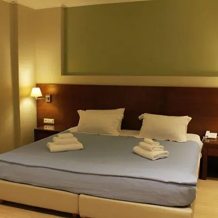 Niriides Luxury Hotel Methoni (Messenia)