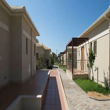 Hotel Niriides Luxury 3*