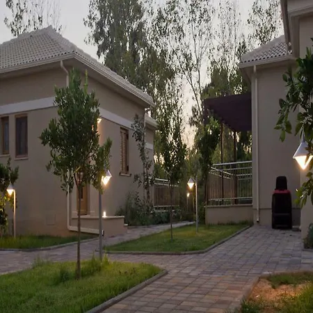 Hotel Niriides Luxury