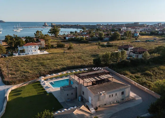 Niriides Luxury 3*