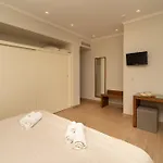 Niriides Luxury 3* Метони