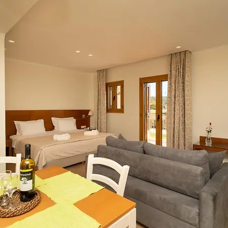 Niriides Luxury 3*