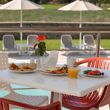 Hotell Niriides Luxury Methone