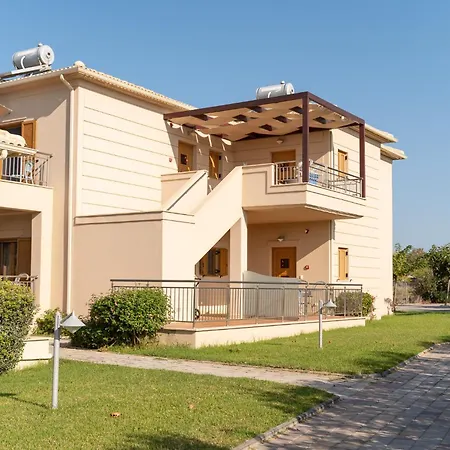 Niriides Luxury 3* Methóni