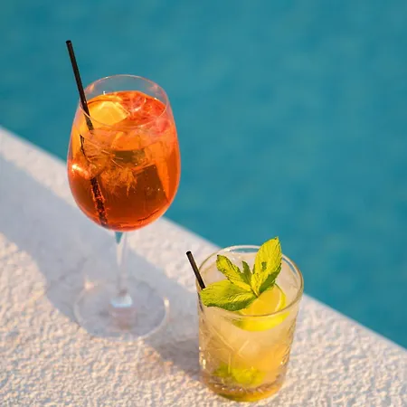 Szálloda Niriides Luxury 3*