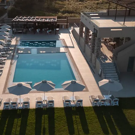 Niriides Luxury Villas Hotel 3*