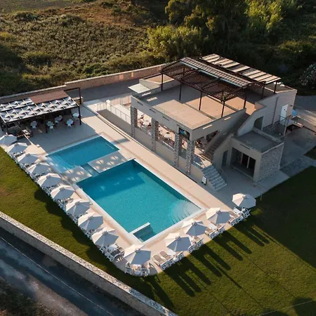 Niriides Luxury Villas Hotel Methoni (Messenia)