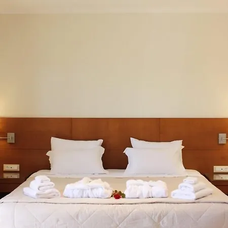 Hotell Niriides Luxury Methone