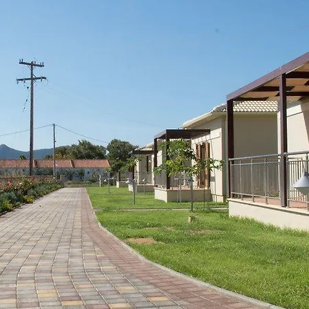 Niriides Luxury Отель 3*