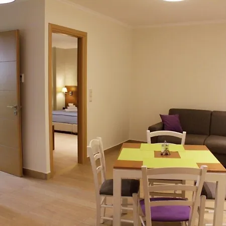 Niriides Luxury Hotel 3*