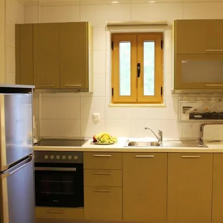 Niriides Luxury 3*