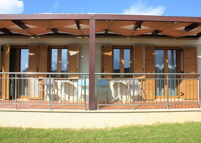 Niriides Luxury Hotel Methoni (Messenia)