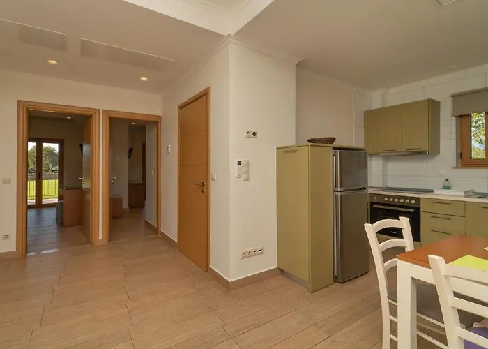 Niriides Luxury Hotel