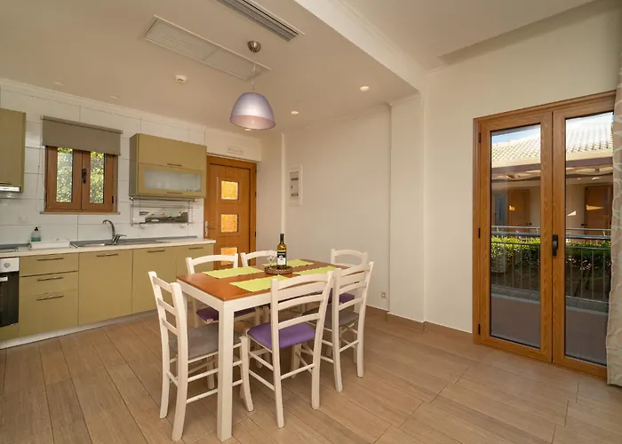 Niriides Luxury Villas Methoni (Messenia)