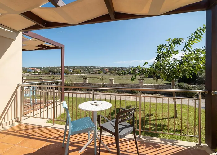 Szálloda Niriides Luxury 3*