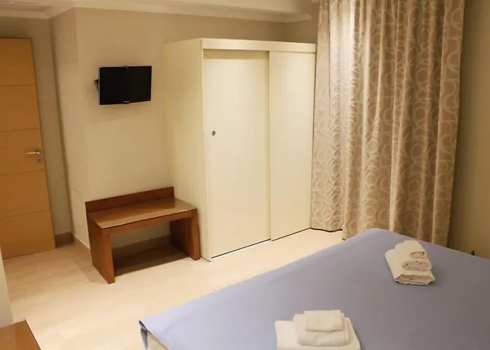 Niriides Luxury Methóni