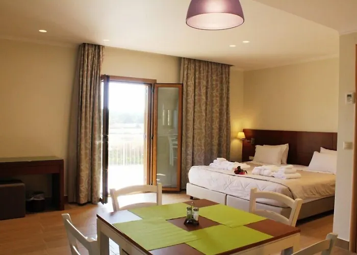 Niriides Luxury Hotel Methoni (Messenia)