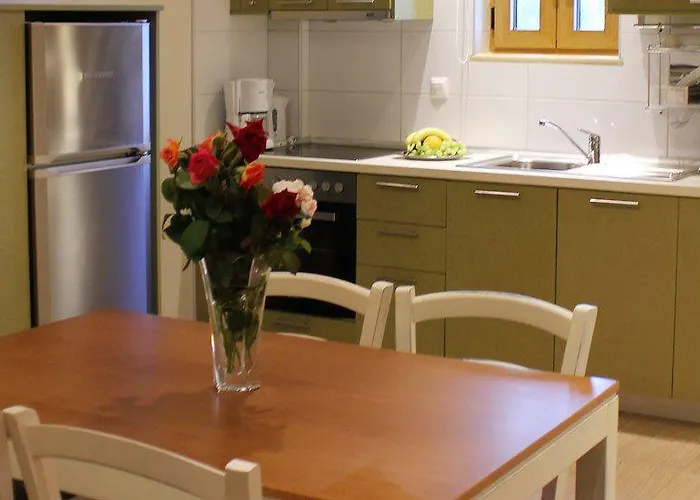 Szálloda Niriides Luxury 3*