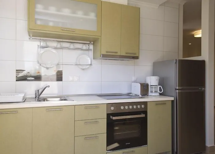 Niriides Luxury 3* Methóni