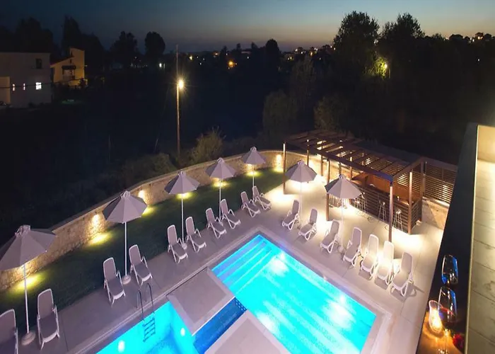 Niriides Luxury Methóni